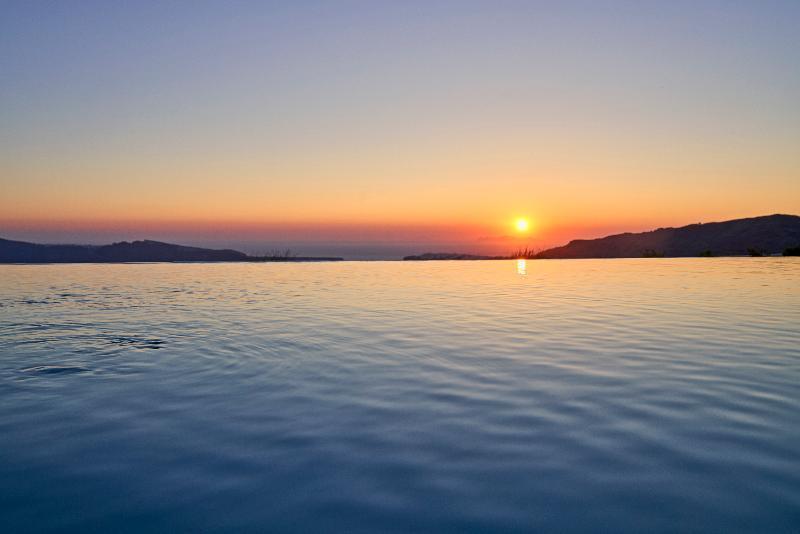 Nobu Hotel Santorini (Adults Only) Imerovigli  Eksteriør billede